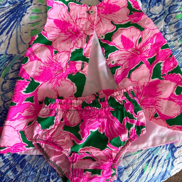 Lilly Pulitzer Infant Shift Kelly Green Hibiss kiss 3-6 mo - Picture 4 of 4
